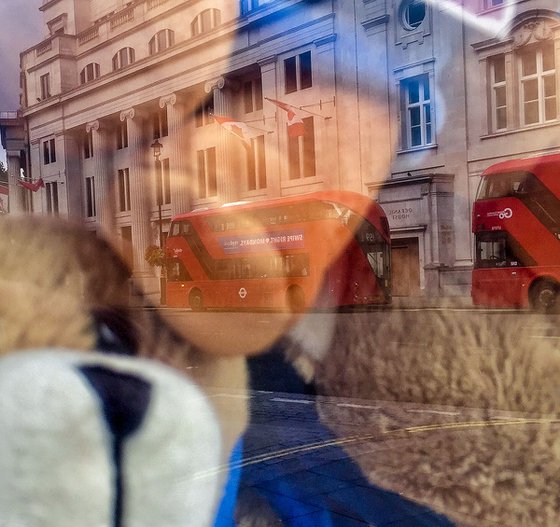 Teddy Bear packed into London Town   1/20 18"X12"