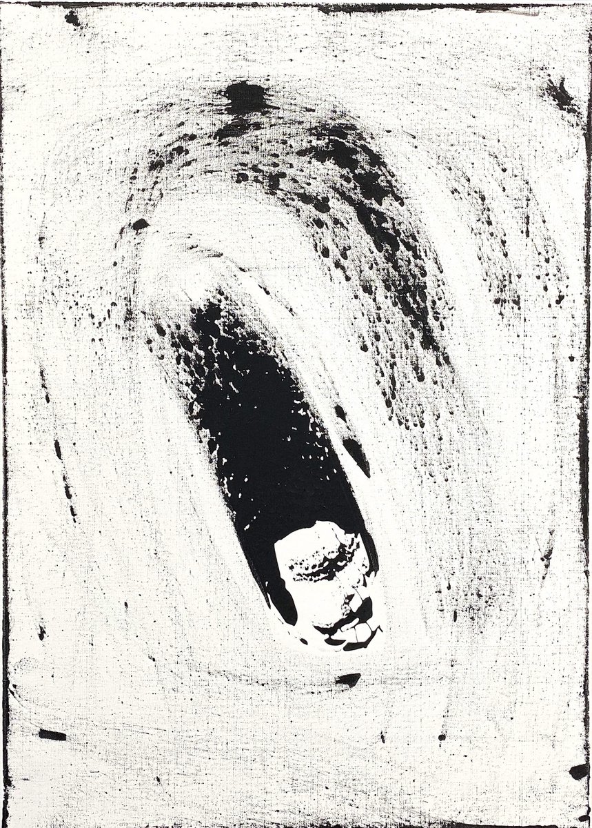 BLACK HOLE by Ewa Janowska