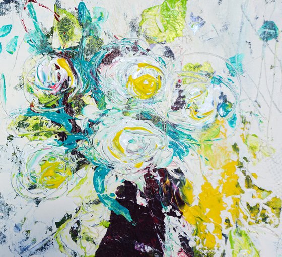 white roses 8x8in 20x20cm