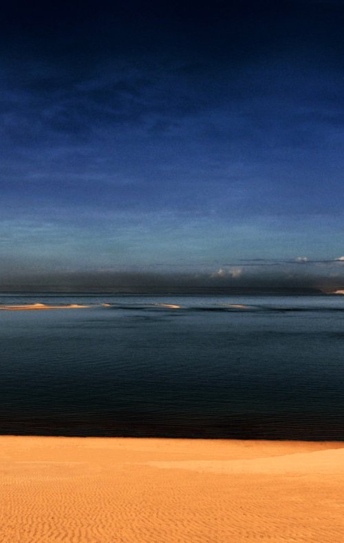 THE BEACH....... by Philippe berthier