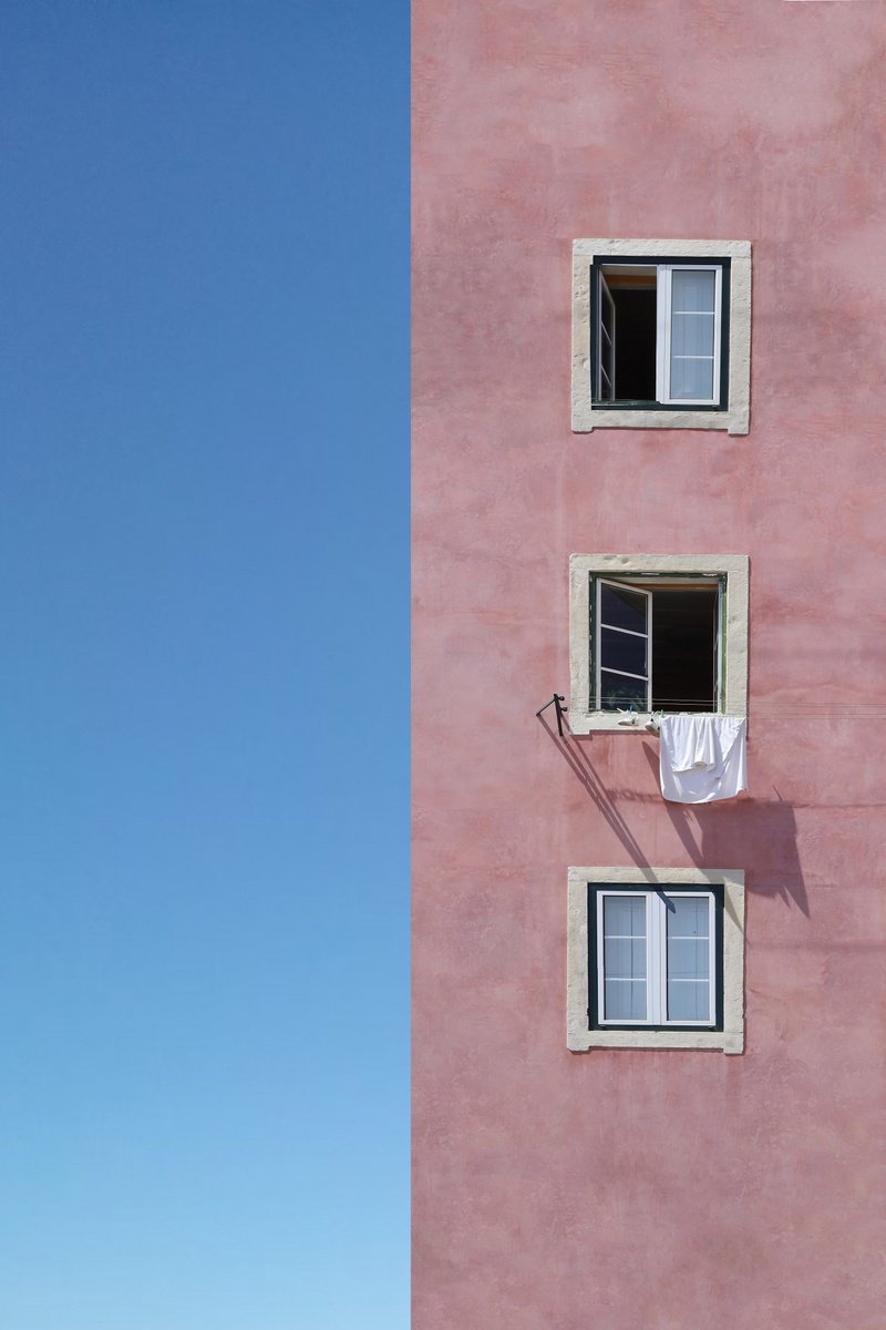 Laundry day by Marcus Cederberg