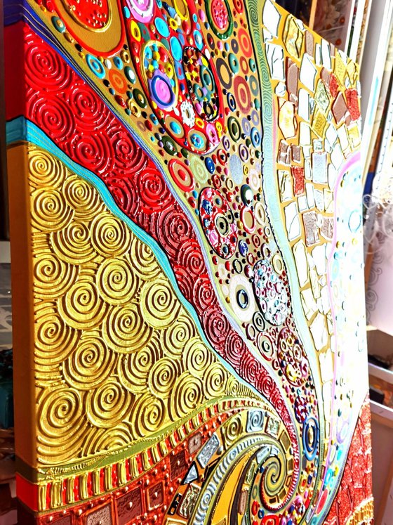 Abstract Klimt. The kiss