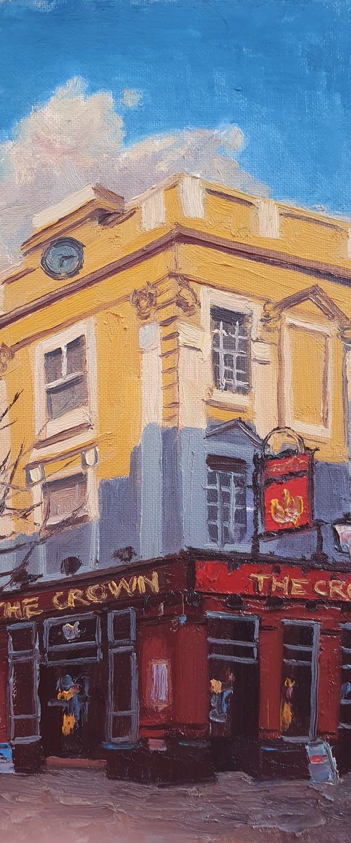 The crown Covent Garden London by Roberto Ponte