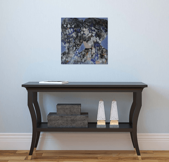 A look in the same direction...