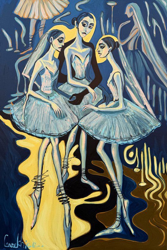 Elongated Nocturnal Trio