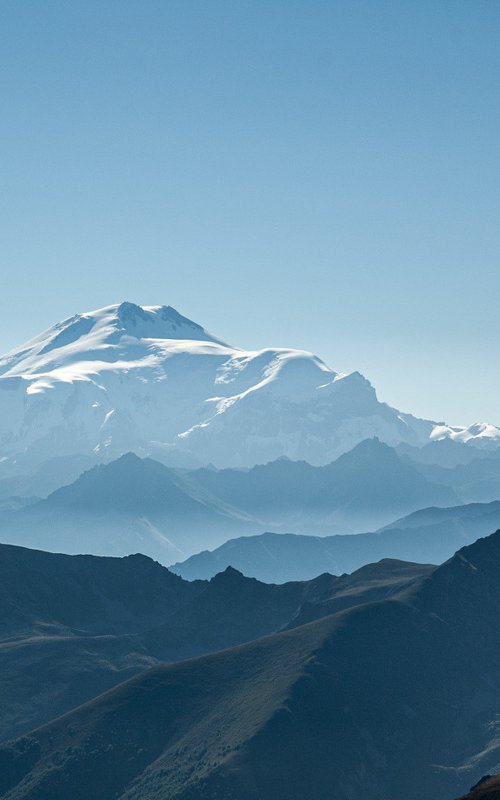 The top of Elbrus by Vlad Durniev