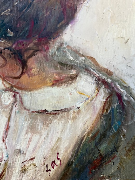 Girl with a green scarf