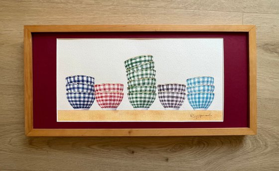Chequered bowls in a row