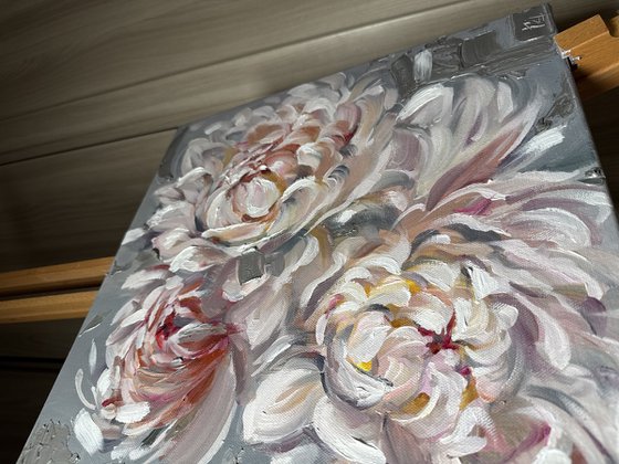Bloom in Gray