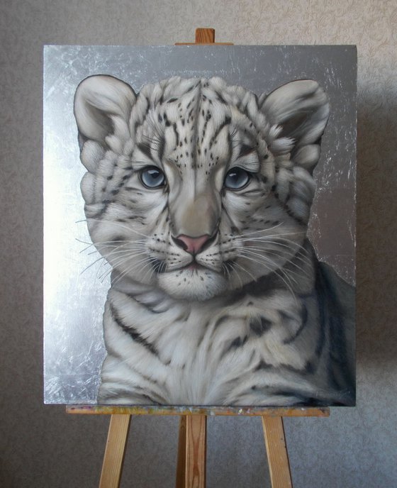 "Irbis", animalistic art