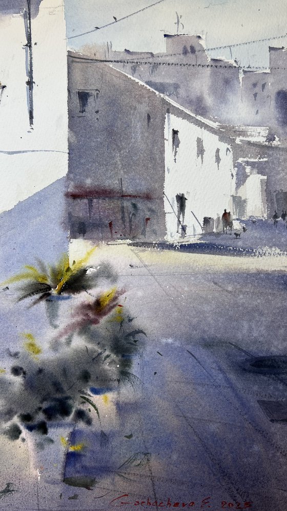 Sunlit Courtyard in Valencia