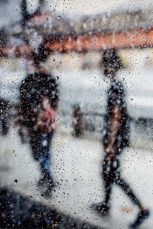 RAINY DAYS IN TOKYO I by Sven Pfrommer