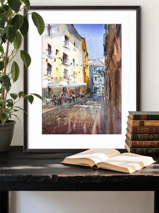 Sunlit Valencia Alley