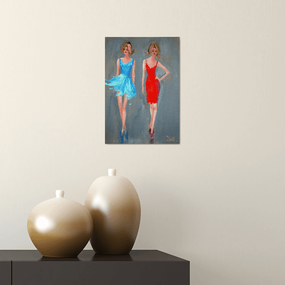 Funny fashionistas in blue and red Miniature