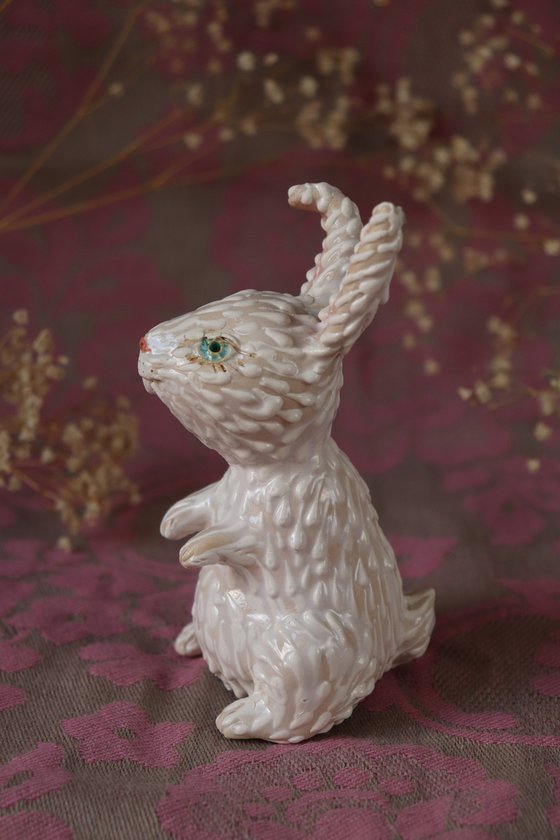 The last Rabbit. Tiny sculpture by Elya Yalonetski