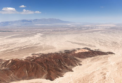 Nazca Valley I by Tom Hanslien