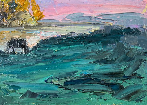 A Quiet Night Passes Among the Grasses