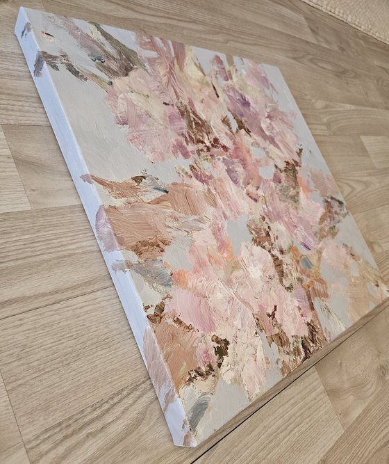 Pale Bloom