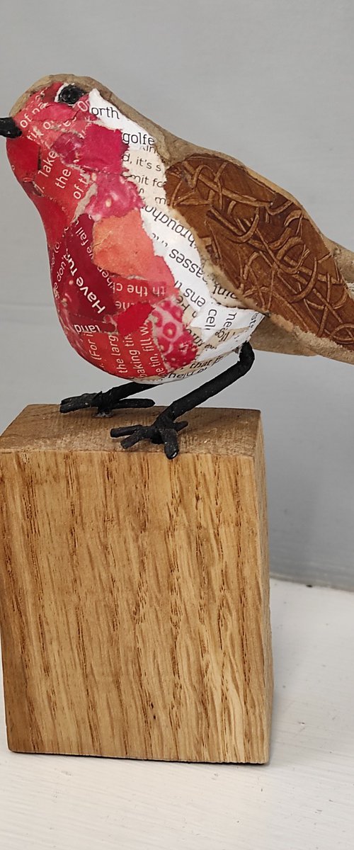 Robin #5 paper bird sculpture by Jane Palmer Art