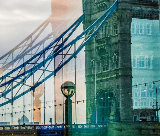 TOWER BRIDGE DOUBLE VISION NO:2 1/20 8”X12"