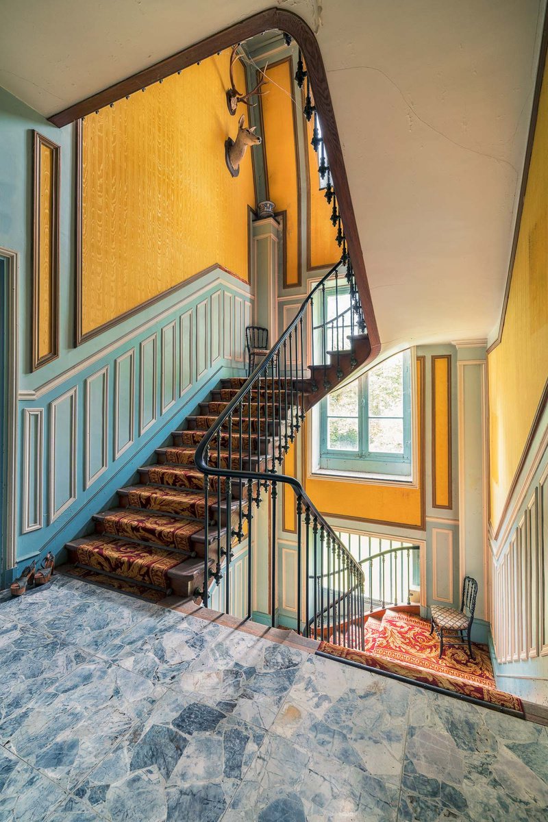 Photorealistic Cityscapes Photograph By Michael Schwan, 21 X 31", 47°51