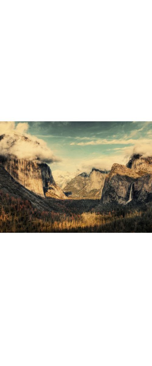 Yosemite colour panorama by Nadia Attura