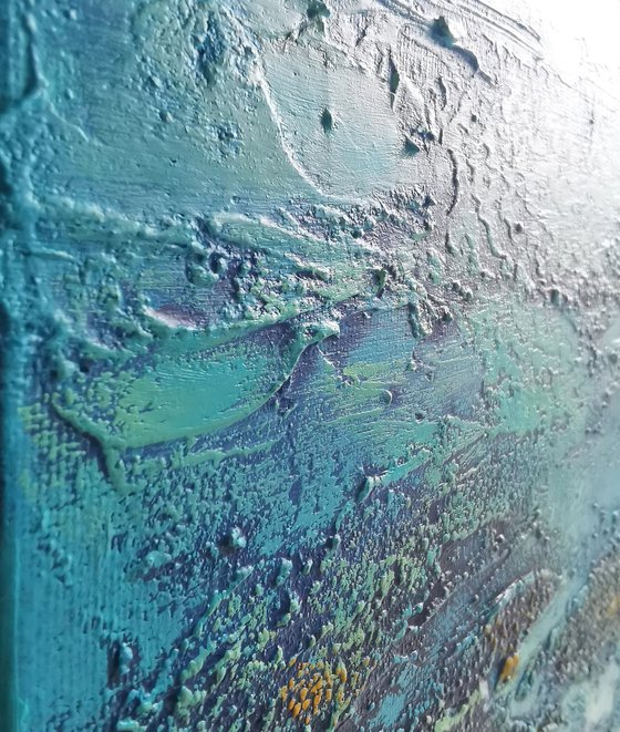 Ocean / Tropical  Lagoon