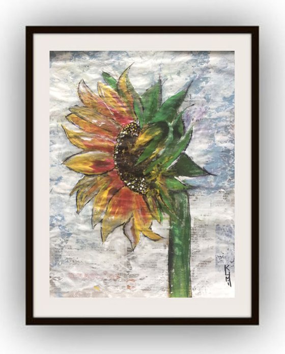 Sunflower Floral Art on Newspaper Single Sunflower Painting Portraiture of Flower Beautiful Paintings 37x29cm Artwork Gift Ideas Original Art Modern Art Contemporary Painting Abstract Art For Sale Free Shipping