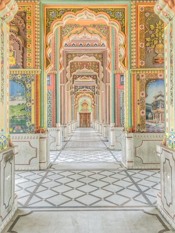 THE COLORS OF INDIA