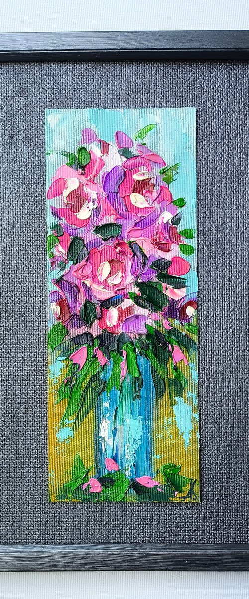 Small roses by Anastasia Kozorez