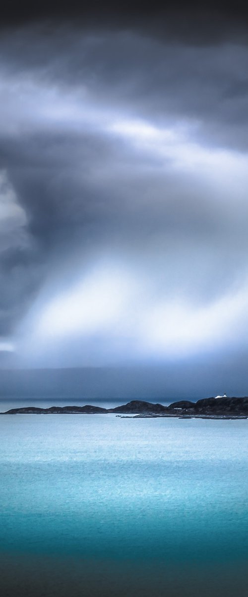 Rona Lighthouse, Isle of Rona, by Lynne Douglas