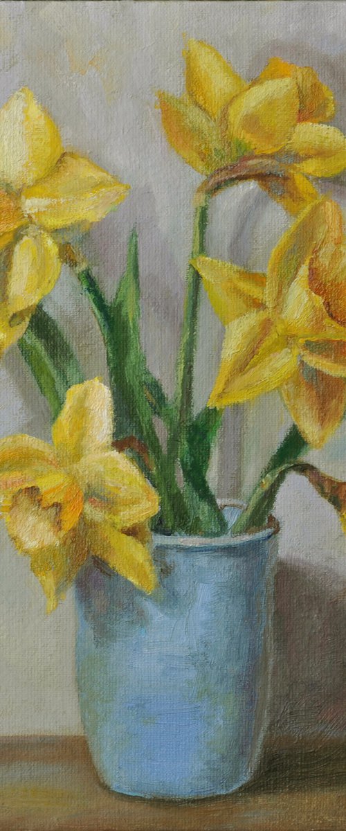 Yellow daffodils original oil painting by Marina Petukhova