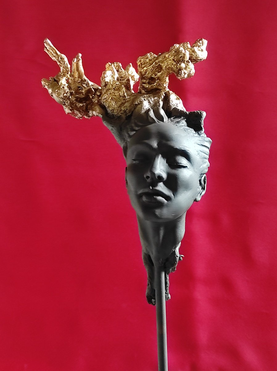 Surrealistic Portrait Sculpture By Elena Kraft, 10 X 19, Mida, Original Artwork