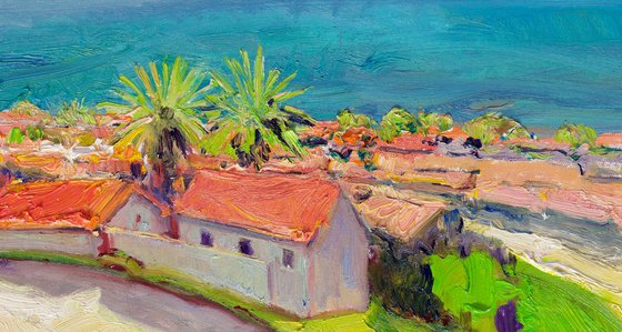 Homes and Ocean. California