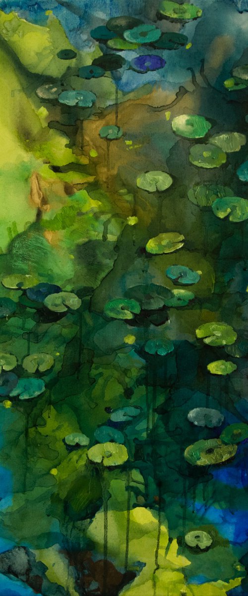Lily pond. Glimmering by Zhanna Kondratenko