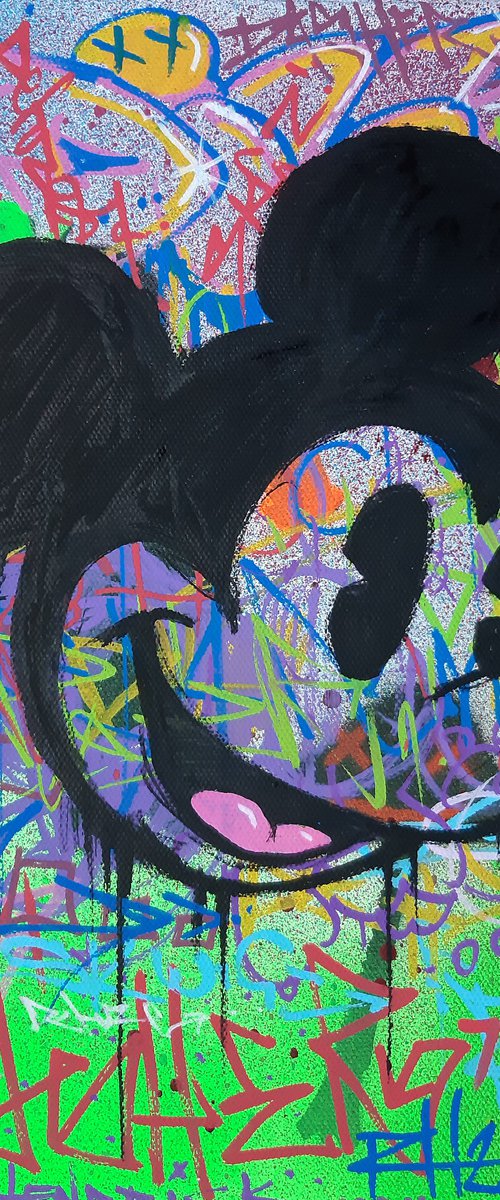 Mickey Mouse Graffiti by Ross Hendrick