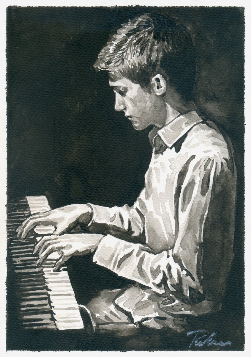 Pianist by Tashe