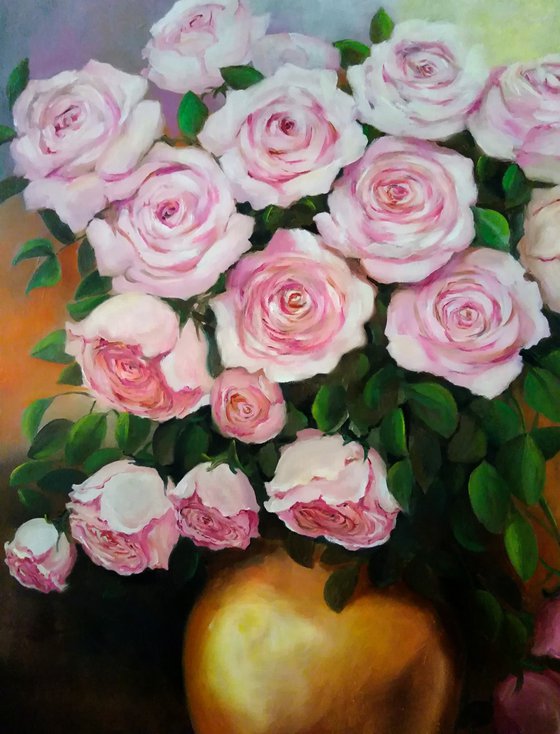 Vase with roses