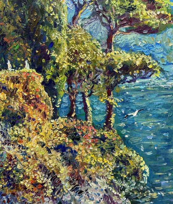 Paradise shore of Lake Como