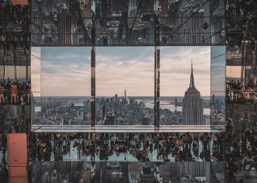 NEW YORK, HALL OF MIRRORS by Fabio Accorrà
