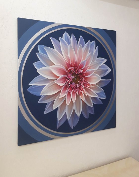 "The star is born", flower dahlia painting