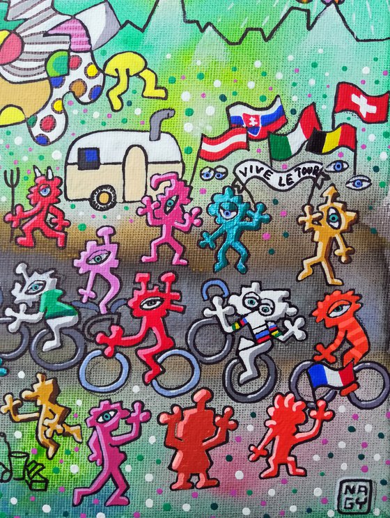 TOUR DE FRANCE