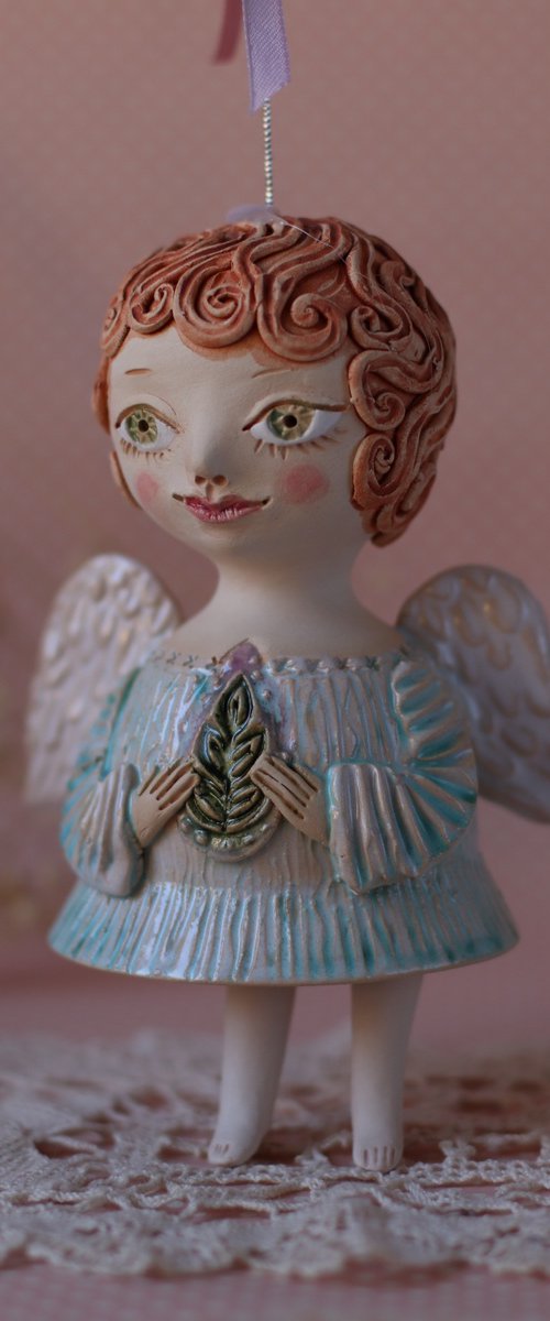 Tiny hanging sculpture. Angel by Elya Yalonetski