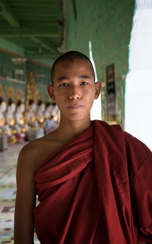 Monk in Temple (XL) by Serge Horta