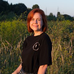 Visit Daria Zavadenko shop