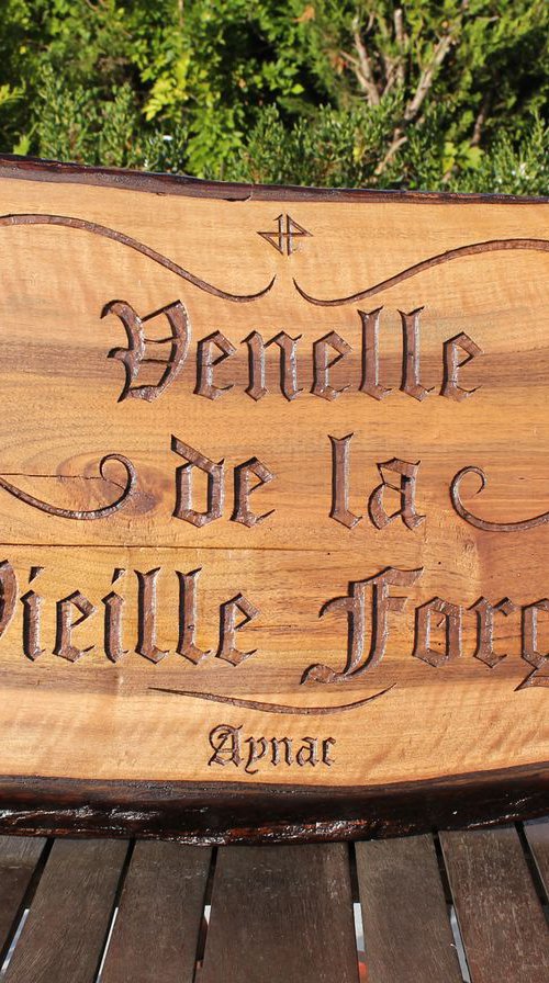 Venelle de la vieille forge / Aynac by Jonathan Pradillon