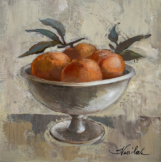 Oranges in Old Bowl