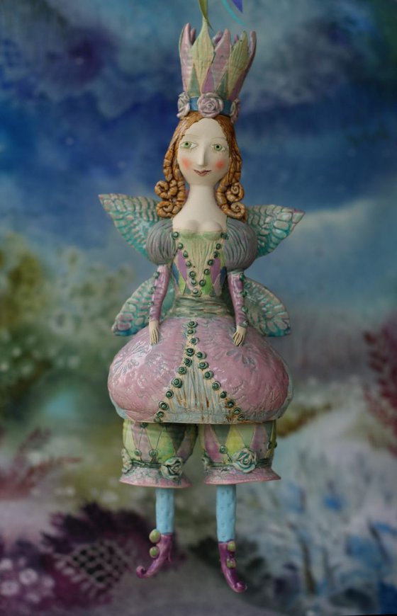 Titania, from Midsummer Night's Dream. Ceramic illustration project by Elya Yalonetski
