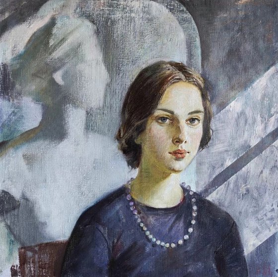 Girl with a pearl necklace