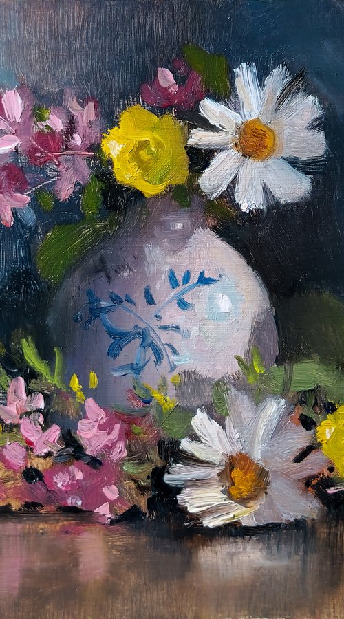 Flowers and Porcelain by Pascal Giroud
